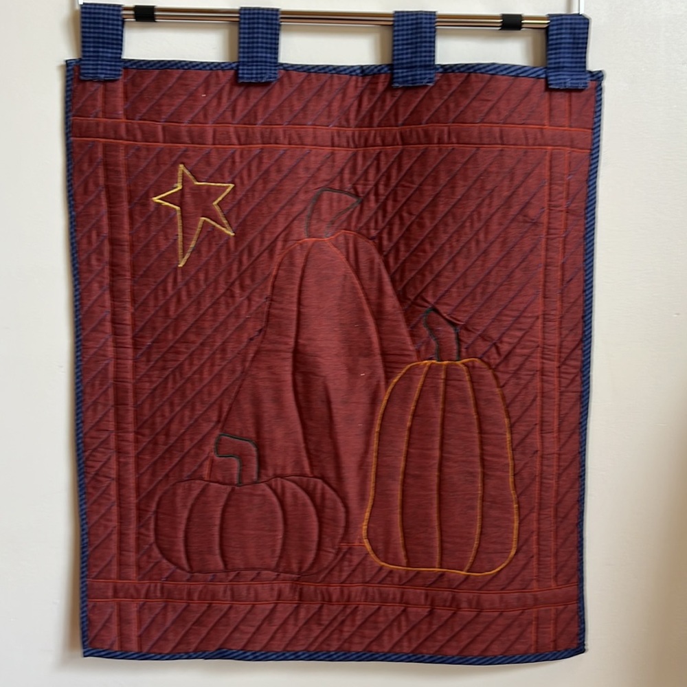 Halloween handmade quilted Large Pumpkin wall art quilted wall decoration - Picture 4 of 5